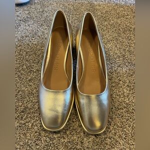 AEROSOLES Metallic Goldish Sliver Square-Toe Thick Heels